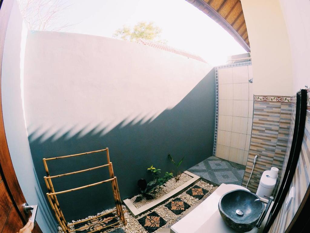 Pandawa Lembongan Homestay Exterior photo